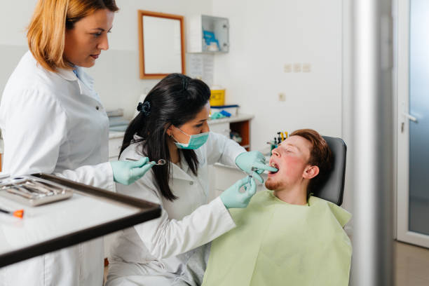 Best Emergency Dental Surgery in Svis, IL